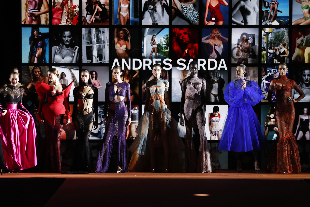 Andrés Sarda Tribute - Mercedes-Benz Fashion Week Madrid slide
